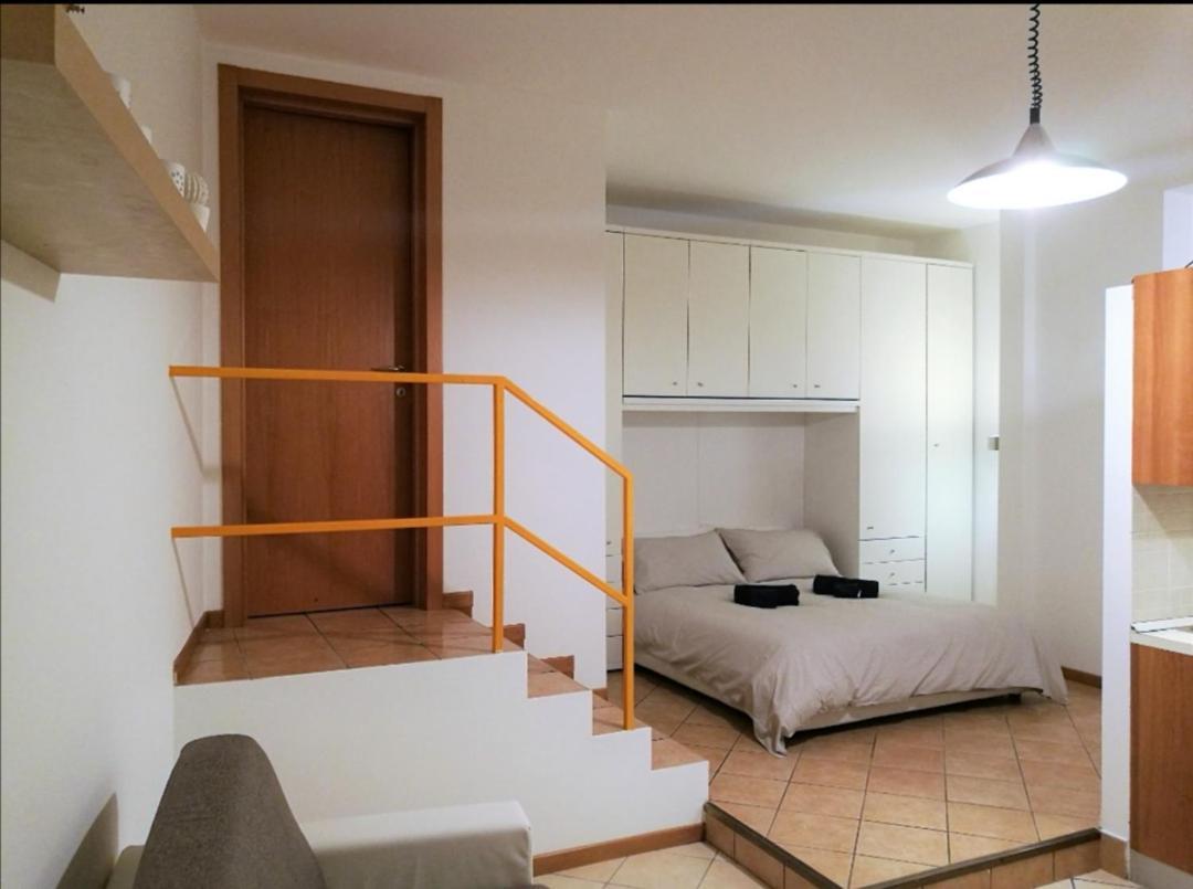 Farolfi Apartments Carracci 博洛尼亚 外观 照片